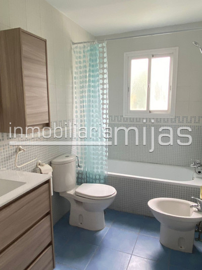 nameimg-Apartamento-Planta-Baja-Apartamento-de-lujo-en-venta-Calahonda-R4444537_mijas-10