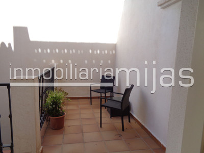 nameimg-Apartamento-Planta-Media-Apartamento-de-lujo-en-venta-Calahonda-R4392190_mijas-1