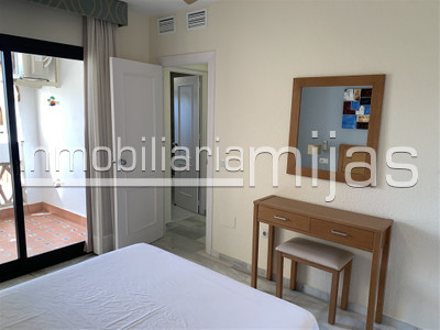 nameimg-Apartamento-Planta-Media-Apartamento-de-lujo-en-venta-Calahonda-R4404334_mijas-10