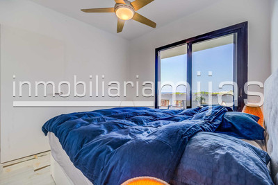 nameimg-Apartamento-Planta-Media-Apartamento-de-lujo-en-venta-Calahonda-R4442584_mijas-2