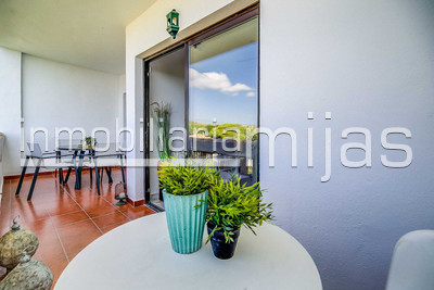 nameimg-Apartamento-Planta-Media-Apartamento-de-lujo-en-venta-Calahonda-R4442584_mijas-4