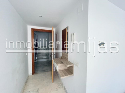 nameimg-Apartamento-Planta-Media-Apartamento-de-lujo-en-venta-La-Cala-de-Mijas-R4114324_mijas-9
